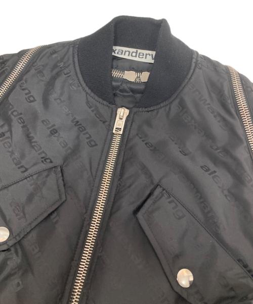 ALEXANDER WANG（アレキサンダー・ワン）ALEXANDER WANG (アレキサンダー・ワン) ロゴプリント クロップドボンバージャケット ブラック サイズ:XSの古着・服飾アイテム