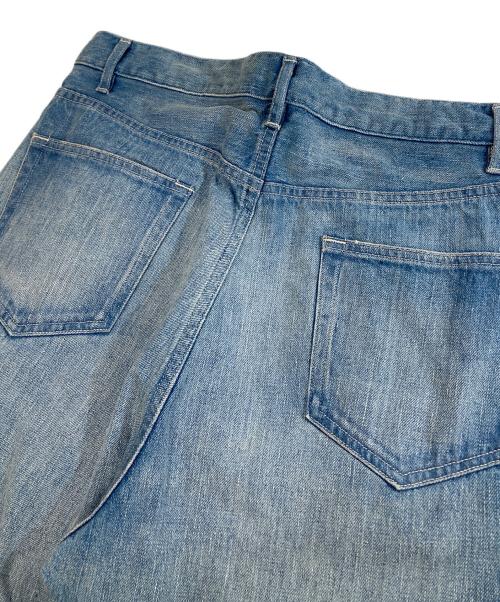 AURALEE（オーラリー）AURALEE (オーラリー) SELVEDGE FADED LIGHT DENIM PANTS セルヴィッジフェイデッドライトデニムパンツ　A25SP02DE インディゴ サイズ:3の古着・服飾アイテム