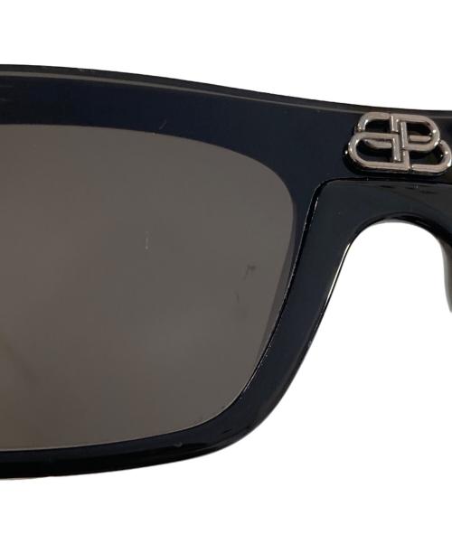 BALENCIAGA（バレンシアガ）BALENCIAGA (バレンシアガ) スクエアフレームサングラス BB0080S ブラック サイズ:99□1-140の古着・服飾アイテム