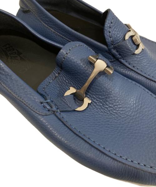 Salvatore Ferragamo（サルヴァトーレ フェラガモ）Salvatore Ferragamo (サルヴァトーレ フェラガモ) ガンチーニ ドライビングシューズ 31118 ブルー サイズ: 9.5EEの古着・服飾アイテム