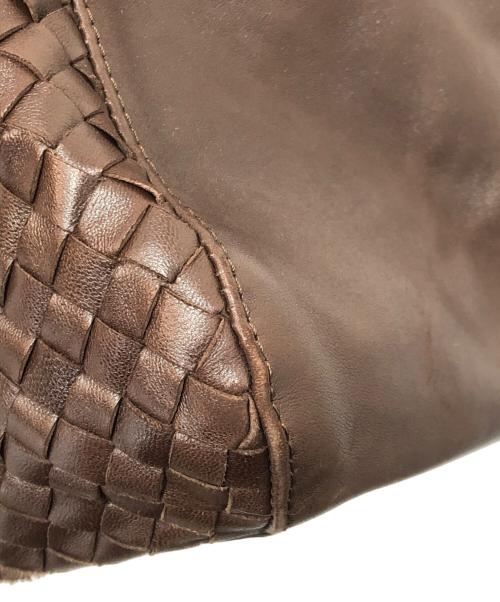 BOTTEGA VENETA（ボッテガベネタ）BOTTEGA VENETA (ボッテガベネタ) イントレチャート レザーボストンバッグ　10100101319CHO ブラウンの古着・服飾アイテム