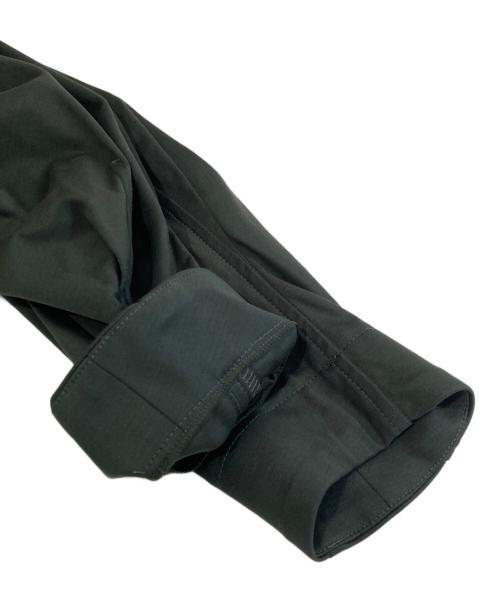 Mame Kurogouchi（マメクロゴウチ）Mame Kurogouchi (マメクロゴウチ) Mercerized Cotton V-neck Dress（マーセライズド コットン Vネックドレス）/ ワンピース　MM23FW-JS051 グリーン サイズ:2の古着・服飾アイテム