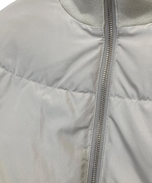 BEARDSLEY（ビアズリー）BEARDSLEY (ビアズリー) ジップフレアダウンジャケット　BEZ1042408A0001 ベージュ サイズ:FREEの古着・服飾アイテム