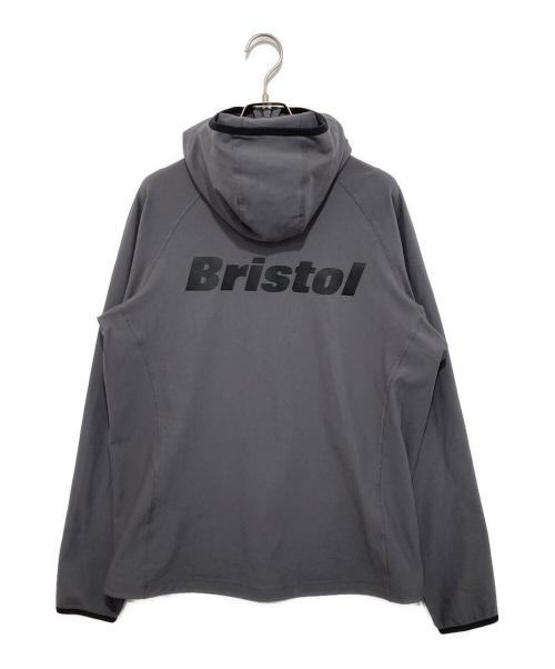 F.C.R.B.（エフシーレアルブリストル）F.C.R.B. (エフシーレアルブリストル) フーデッドジャケット　FCRB-222034 グレー サイズ:Mの古着・服飾アイテム