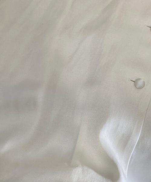 Mame Kurogouchi（マメクロゴウチ）Mame Kurogouchi (マメクロゴウチ) 襟刺繍ロングスリーブパイピングシャツ　MM19AW-SH011 アイボリー サイズ:2の古着・服飾アイテム
