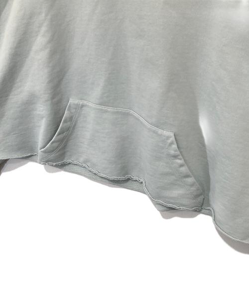 MM6 Maison Margiela（エムエムシックスメゾンマルジェラ）MM6 Maison Margiela (エムエムシックスメゾンマルジェラ) ロゴクロップドパーカー　S52GU0235 スカイブルー サイズ:Mの古着・服飾アイテム