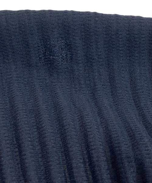 HOMME PLISSE ISSEY MIYAKE（オム プリッセ イッセイ ミヤケ）HOMME PLISSE ISSEY MIYAKE (オム プリッセ イッセイ ミヤケ) プリーツパンツ PLEATS PANTS イージーパンツ EASY PANTS HP55JF150 ネイビー サイズ:2の古着・服飾アイテム