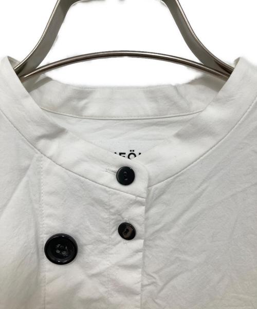 ENFOLD（エンフォルド）ENFOLD (エンフォルド) WAVE-HEM SHIRT/ウェーブヘムシャツ/300HS230-1570 ホワイト サイズ:38の古着・服飾アイテム
