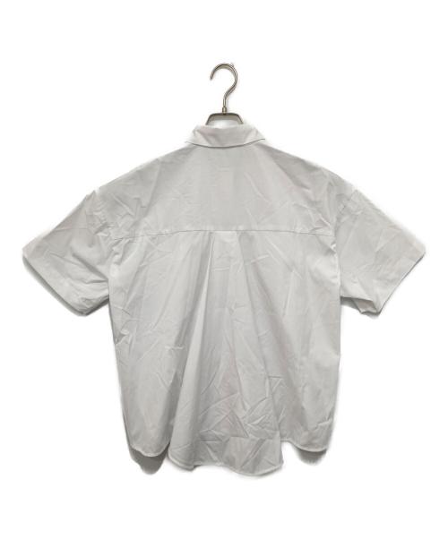 ENFOLD（エンフォルド）ENFOLD (エンフォルド) SQUARE SHIRT/スクエアシャツ/300HA530-0520 ホワイト サイズ:38の古着・服飾アイテム
