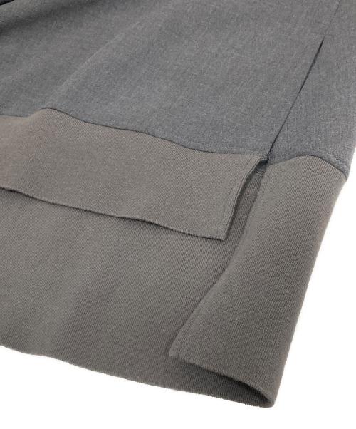 ENFOLD（エンフォルド）ENFOLD (エンフォルド) SOLID SLEEVE PULLOVER　ソリッドスリーブプルオーバー　300HS230-0160 グレー サイズ:38の古着・服飾アイテム