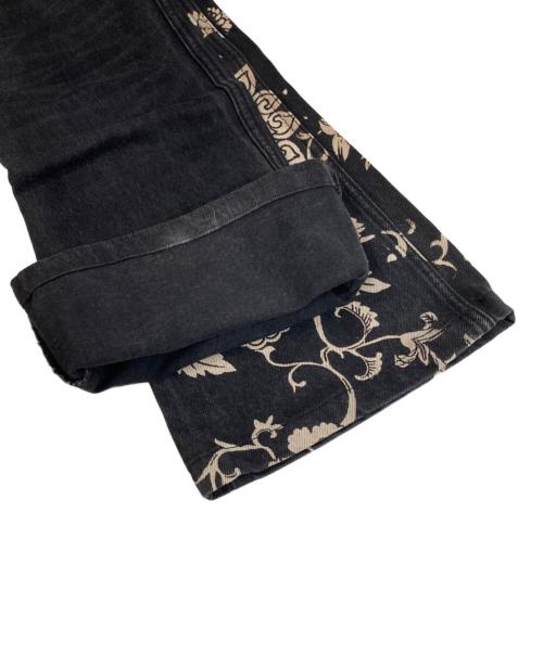 L.G.B（ルグランブルー）L.G.B (ルグランブルー) 花柄プリントフレアデニムパンツ　FLOWER PRINT FLARE DENIM PANTS　EOLF/BF/B 2677M ブラック サイズ:SIZE 76cm (W30)の古着・服飾アイテム