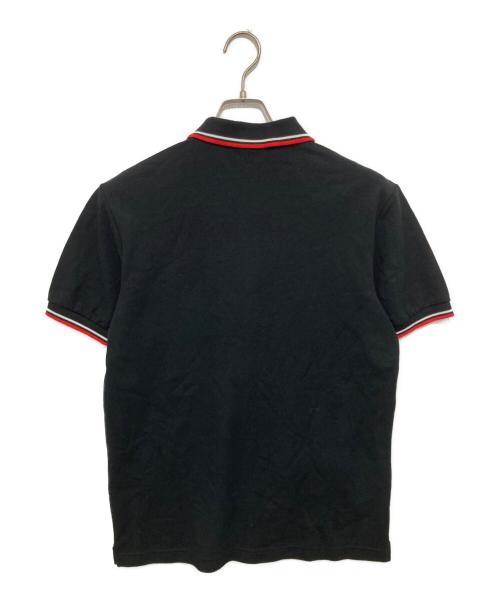 PRADA（プラダ）PRADA (プラダ) ラバーロゴポロシャツ SJJ887　半袖ポロシャツ ブラック サイズ:Mの古着・服飾アイテム