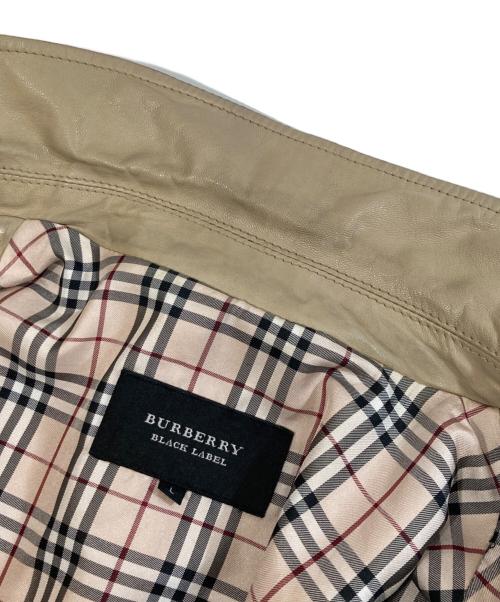 BURBERRY BLACK LABEL（バーバリーブラックレーベル）BURBERRY BLACK LABEL (バーバリーブラックレーベル) ゴートスキンスキン シングルレザージャケット ベージュ サイズ:Lの古着・服飾アイテム