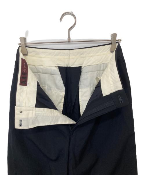 Yohji Yamamoto  A.A.R（ヨウジヤマモトエーエーアール）Yohji Yamamoto  A.A.R (ヨウジヤマモトエーエーアール) D’URBAN (ダーバン) 2タックパンツ　スラックス ブラック サイズ:表記無しの古着・服飾アイテム