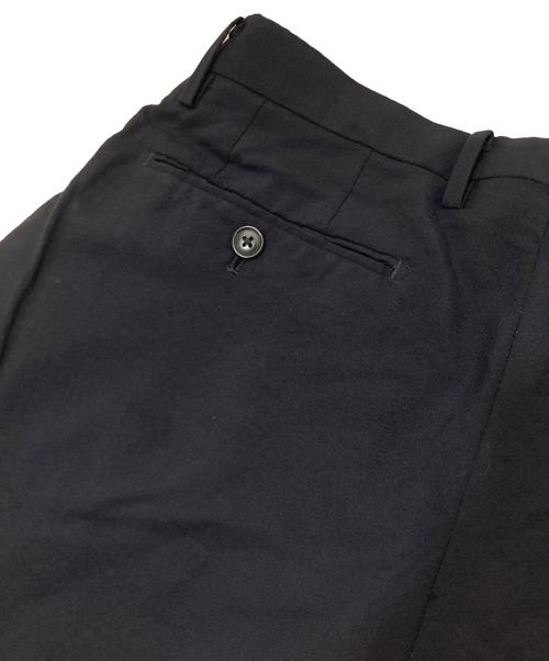 COMOLI（コモリ）COMOLI (コモリ) ウール 2タックパンツ　T01-03001 ネイビー サイズ:2の古着・服飾アイテム