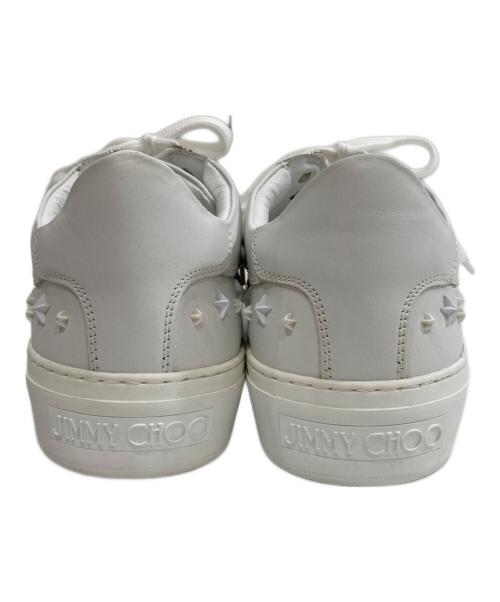 JIMMY CHOO（ジミーチュウ）JIMMY CHOO (ジミーチュウ) スタースタッズスニーカー ホワイト サイズ:41 1/2の古着・服飾アイテム