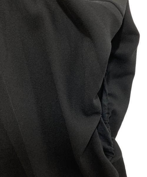 ENFOLD（エンフォルド）ENFOLD (エンフォルド) WAVE SHIRRING BLOUSE/ウェーブシリングブラウス/300HS230-1470 ブラック サイズ:38の古着・服飾アイテム