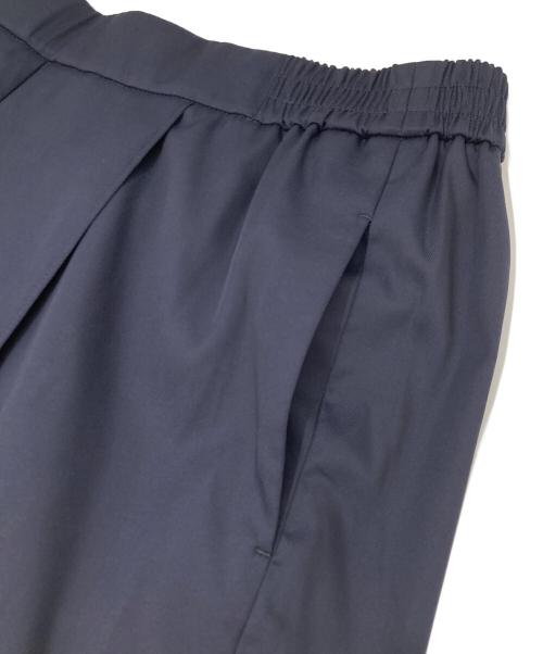 YORI（ヨリ）YORI (ヨリ) スプリングサテンワイドパンツ　YR22-23021SP ネイビー サイズ:36の古着・服飾アイテム