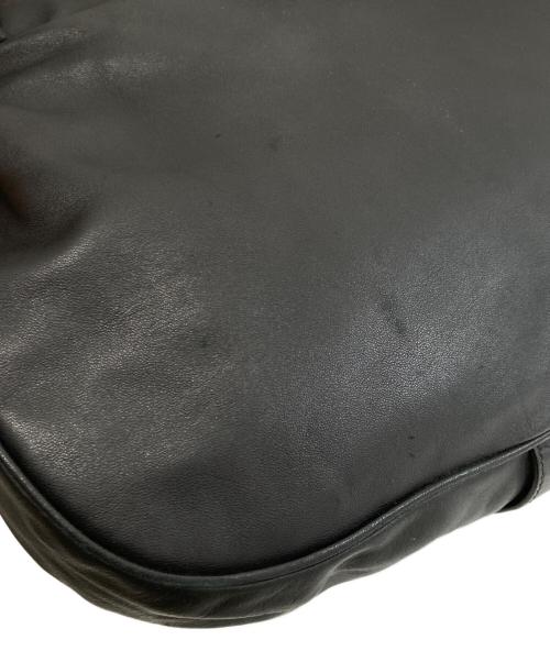 MaxMara（マックスマーラ）MaxMara (マックスマーラ) チェーン レザーハンドバッグ ブラックの古着・服飾アイテム