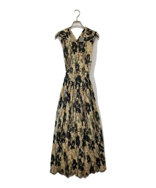 GANNI（ガニー）GANNI (ガニー) フラワー柄シャーリングワンピース　W0209 グリーン サイズ:記載なしの古着・服飾アイテム