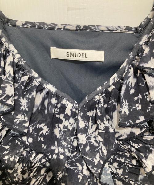 Snidel（スナイデル）Snidel (スナイデル) Sustainaプリーツフリルワンピース/サステナ/SWFO242065 ネイビー サイズ:1の古着・服飾アイテム