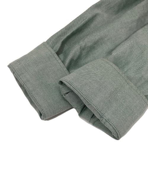 maison kitsune（メゾンキツネ）maison kitsune (メゾンキツネ) CONTOUR FOX HEAD SKATE SHIRT（コントア フォックスヘッド スケートシャツ）/ 長袖シャツ　MM00405WC5012 グリーン サイズ:Mの古着・服飾アイテム