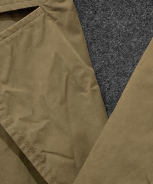 COMOLI（コモリ）COMOLI (コモリ) タイロッケンコート　Q03-04011 オリーブ サイズ:３の古着・服飾アイテム