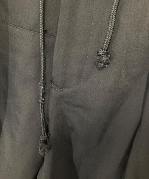 GROUND Y（グラウンドワイ）GROUND Y (グラウンドワイ) グラウンドワイ ギャバジン サマーウール ラップパンツ　GU-P06-100 ブラック サイズ:2の古着・服飾アイテム