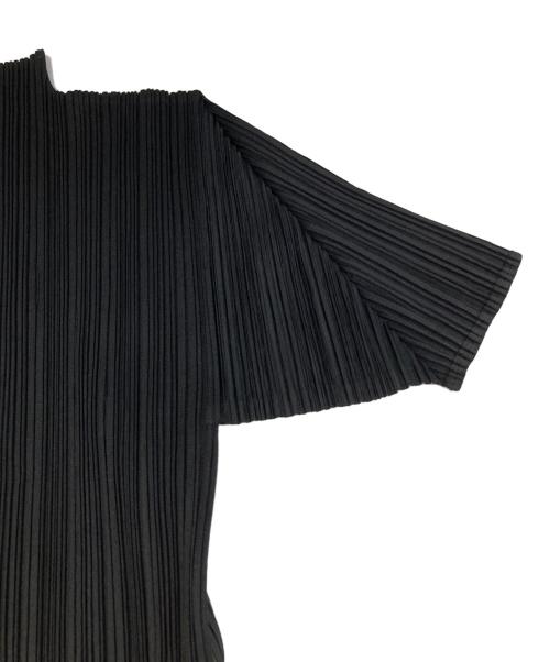 PLEATS PLEASE（プリーツプリーズ）PLEATS PLEASE (プリーツプリーズ) プリーツカットソー　PP105-JK007 ブラック サイズ:3の古着・服飾アイテム