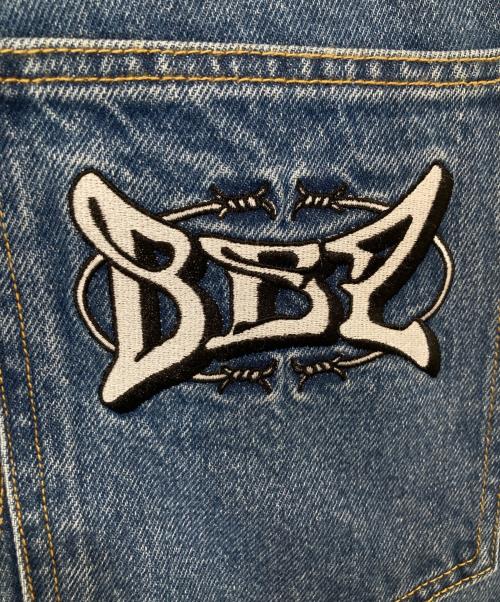 BlackEyePatch（ブラックアイパッチ）BlackEyePatch (ブラックアイパッチ) WIRED RIDER BIKER JEANS ワイヤードライダーバイカージーンズ　BEPFW25PA19 インディゴ サイズ:30Sの古着・服飾アイテム