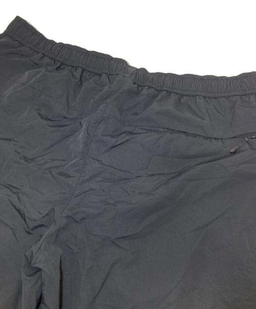 MONCLER（モンクレール）MONCLER (モンクレール) BOXER MARE（ボクサー ハーフパンツ） J290912C00003 ブラック サイズ:XLの古着・服飾アイテム