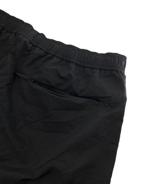 MONCLER（モンクレール）MONCLER (モンクレール) BOXER MARE（ボクサー ハーフパンツ） J290912C00003 ブラック サイズ:XLの古着・服飾アイテム