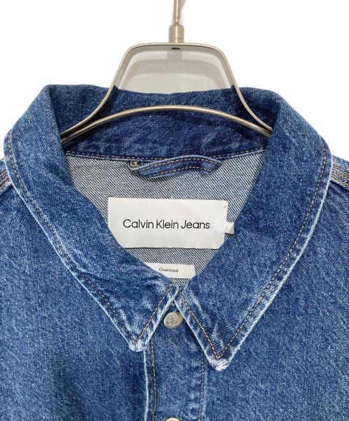 Calvin Klein Jeans（カルバンクラインジーンズ）Calvin Klein Jeans (カルバンクラインジーンズ) オーバーサイズデニムジャケット　ZM02610 インディゴ サイズ:Lの古着・服飾アイテム