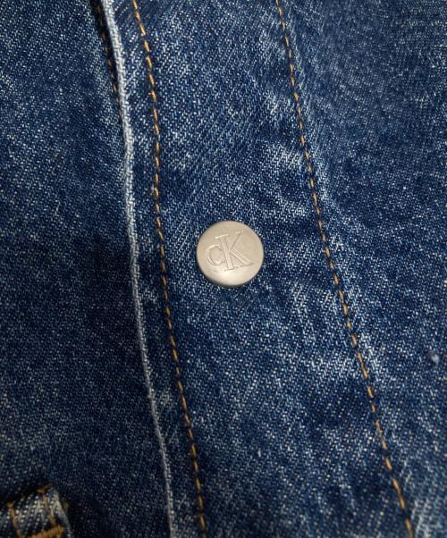 Calvin Klein Jeans（カルバンクラインジーンズ）Calvin Klein Jeans (カルバンクラインジーンズ) オーバーサイズデニムジャケット　ZM02610 インディゴ サイズ:Lの古着・服飾アイテム