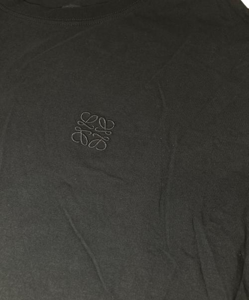 LOEWE（ロエベ）LOEWE (ロエベ) 花刺繍アナグラムロゴクルーネックTシャツ　H800Y22X11 ブラック サイズ:Mの古着・服飾アイテム