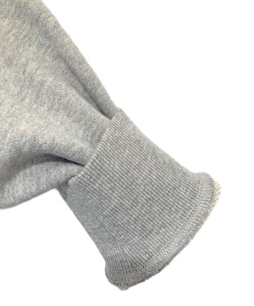 PUMA（プーマ）PUMA (プーマ) AMI Alexandre Mattiussi (アミアレクサンドルマテュッシ) プルオーバーパーカー　534069-04 グレー サイズ:Mの古着・服飾アイテム