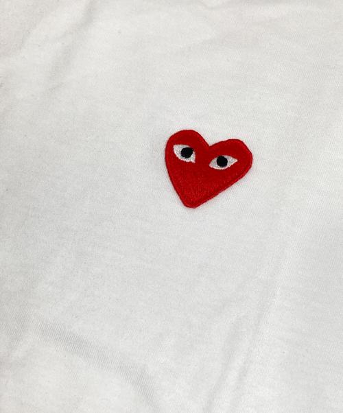 PLAY COMME des GARCONS（プレイコムデギャルソン）PLAY COMME des GARCONS (プレイコムデギャルソン) AD2022　RED HEART S/S Tee(レッドハート刺繍Tシャツ)　AZ-T108 ホワイト サイズ:Lの古着・服飾アイテム