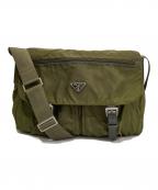 PRADAプラダ）の古着「ナイロンショルダーバッグ　NYLON SHOULDER BAG　三角プレート　B1738F」｜グリーン