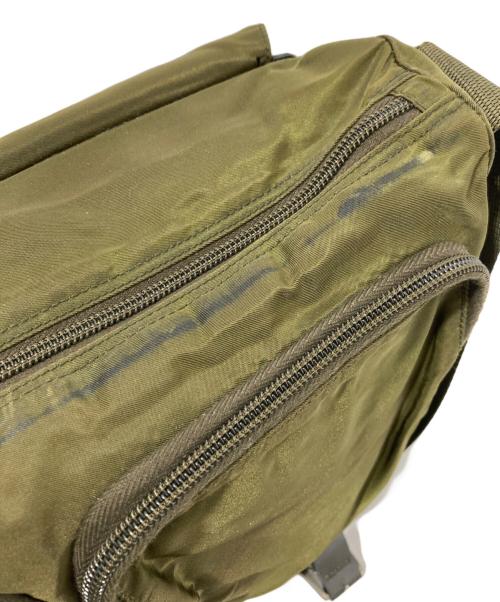 PRADA（プラダ）PRADA (プラダ) ナイロンショルダーバッグ　NYLON SHOULDER BAG　三角プレート　B1738F グリーンの古着・服飾アイテム