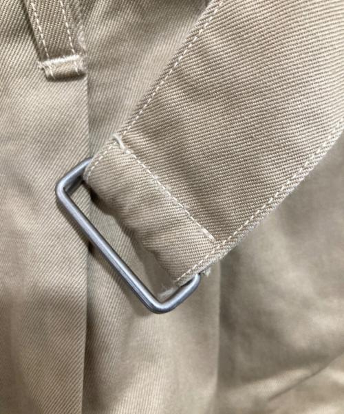 COMOLI（コモリ）COMOLI (コモリ) ベルテッドチノショーツ ベージュ サイズ:2の古着・服飾アイテム