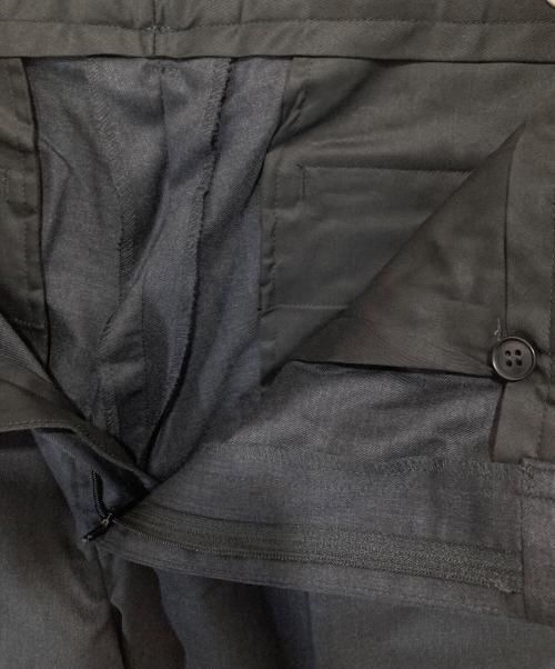 LE（エルイー）LE (エルイー) 2TUCK WOOL PANTS  23SS 裾未処理 23030053200010 サイズ:3の古着・服飾アイテム