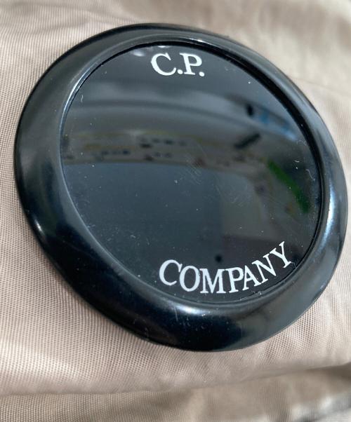 C.P COMPANY（シーピーカンパニー）C.P COMPANY (シーピーカンパニー) Nylon B Crossbody Pack DOVEの古着・服飾アイテム