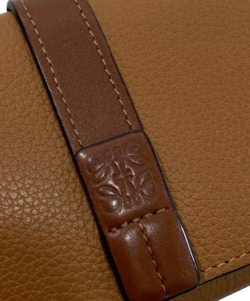 LOEWE（ロエベ）LOEWE (ロエベ) トライフォールドウォレット ブラウンの古着・服飾アイテム