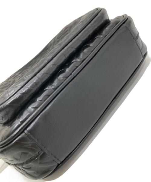 BURBERRY（バーバリー）BURBERRY (バーバリー) TB モノグラム カメラバッグ / チェーンショルダーバッグ ブラックの古着・服飾アイテム