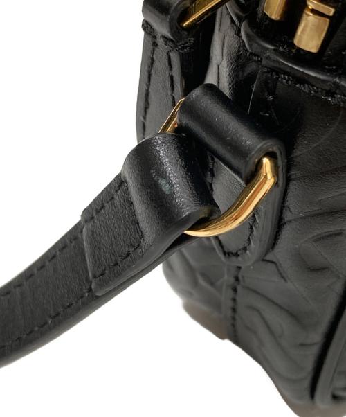 BURBERRY（バーバリー）BURBERRY (バーバリー) TB モノグラム カメラバッグ / チェーンショルダーバッグ ブラックの古着・服飾アイテム