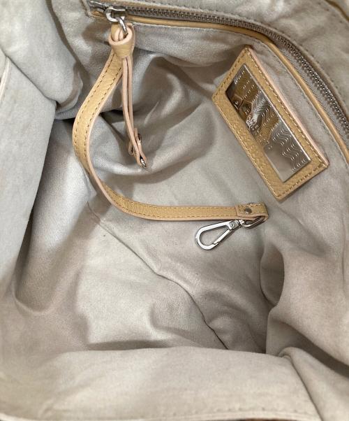 zanellato（ザネラート）zanellato (ザネラート) POSTINA　ターンロック2WAYバッグ　レザーショルダーバッグ ベージュの古着・服飾アイテム