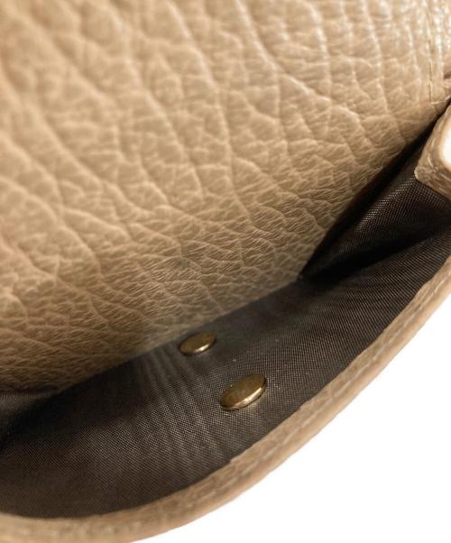 Maison Margiela（メゾンマルジェラ）Maison Margiela (メゾンマルジェラ) 4ステッチ 二つ折り ウォレット　S56UI0140 ベージュの古着・服飾アイテム