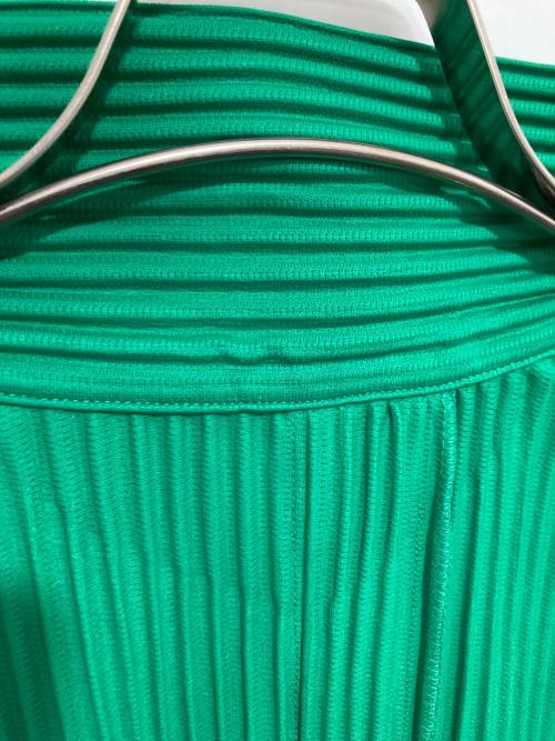 HOMME PLISSE ISSEY MIYAKE（オム プリッセ イッセイ ミヤケ）HOMME PLISSE ISSEY MIYAKE (オム プリッセ イッセイ ミヤケ) プリーツオープンカラーシャツ グリーン サイズ:2の古着・服飾アイテム