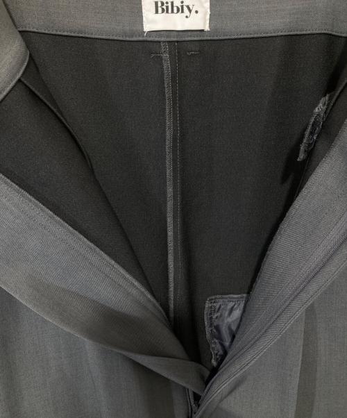 Bibiy.（ビビィ）Bibiy. (ビビィ) GABRIELLE ALL-IN-ONE 	B50-AL014GYF グレー サイズ:SIZE Freeの古着・服飾アイテム