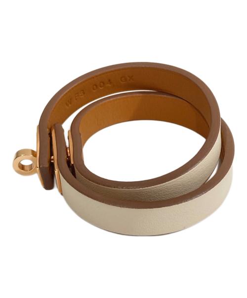 HERMES（エルメス）HERMES (エルメス) レザーブレスレット 《ミニ・ケリー》 ドゥブルトゥール　ゴールデンローズ・ナタ　W刻印 ゴールデンローズ・ナタ サイズ:T1の古着・服飾アイテム